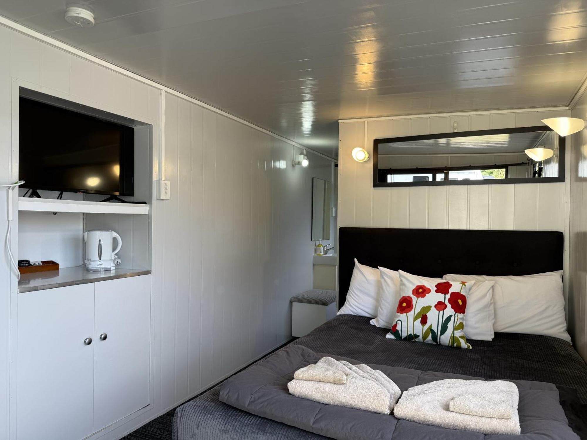 Picton'S Waikawa Bay Holiday Park Екстериор снимка